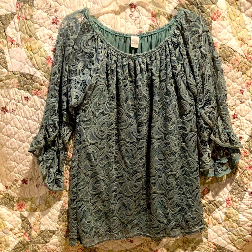 Win Win full lace tunic sea foam green